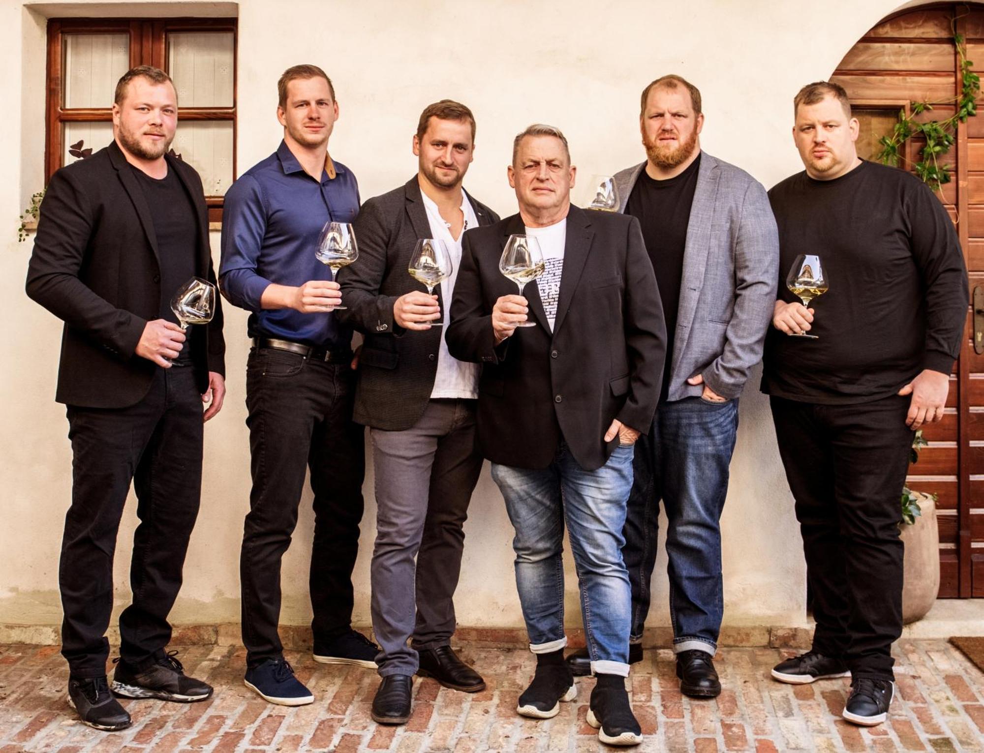 Posestvo Scurek Wine Bed and Breakfast Dobrovo Eksteriør billede